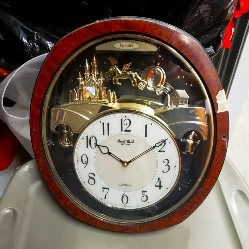 Disney clock